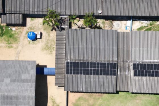 Energia limpa chega a predios publicos de Ilha Comprida com duas novas usinas solares
