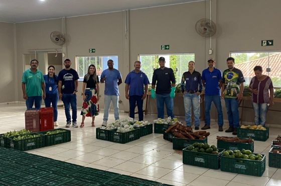 Entrega do Programa de Aquisição de Alimentos beneficia famílias em Andradina