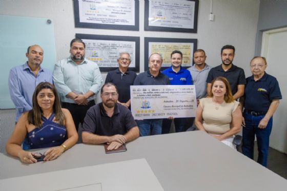 Câmara Municipal de Andradina devolve mais de R$ 1 milhão e solicita compra de ônibus para o esporte