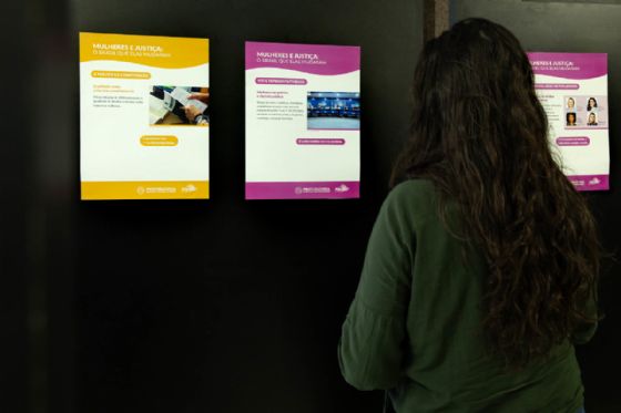 Exposição na Alesp retrata presença das mulheres na Justiça brasileira