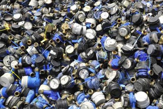 Sabesp firma parceria com Ambipar para reciclagem de mais de mil toneladas de hidrômetros em São Paulo