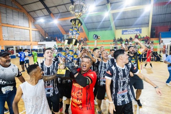 Juventude Do Carmo Barbearia conquista título do Futsal de Férias 2026