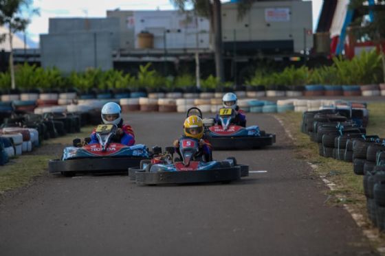 Lei Paulista de Incentivo ao Esporte apoia escola de kart em Birigui para jovens pilotos
