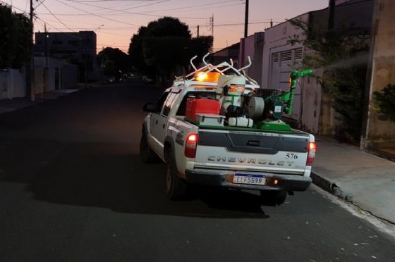 Mais seis bairros de Araçatuba recebem nebulização veicular contra o mosquito Aedes aegypti