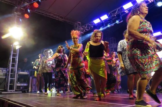 Festival da Consciência Negra lota a Praça Moura Andrade e transforma centro de Andradina em palco da cultura afro-brasileira