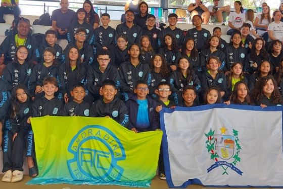 Natação de Andradina conquista 131 medalhas e coloca sete atletas entre os 10 melhores do Brasil