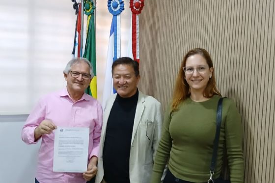 Nova diretora do TCE/SP em Andradina é apresentada na Câmara e convida vereadores para evento do Tribunal