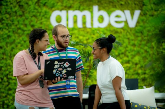 Ambev oferece 140 vagas no Sudeste com foco em inovação e crescimento sustentável