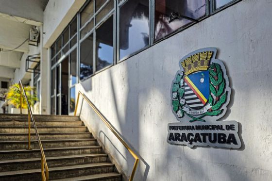 Prefeitura de Araçatuba antecipa vale-refeição e injeta R$ 3,75 milhões no comércio no primeiro dia do Carnaval