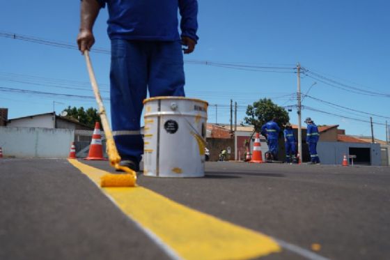 Prefeitura de Araçatuba conclui reperfilamento e sinalização nos bairros Água Branca 1, 2 e 3