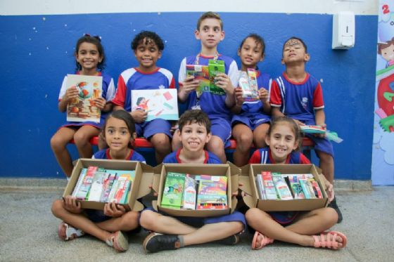 Prefeitura de Três Lagoas realiza entrega de Kits Escolares em escolas municipais