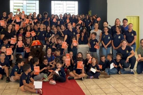 Proteção Animal leva conscientização à Escola Anglo