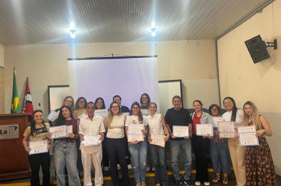 Rede municipal de saúde promove atualização técnica para profissionais da odontologia