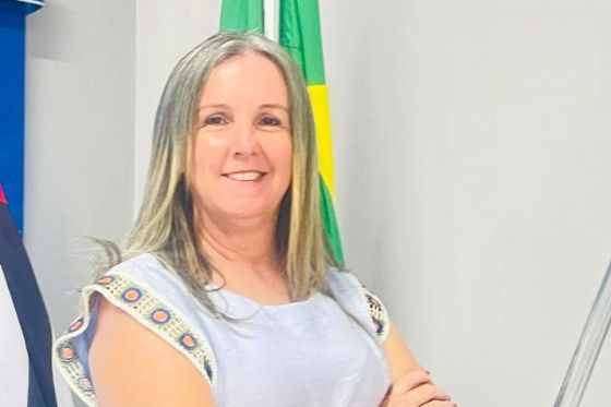 Gilmara Latorre: A Liderança Feminina Rompendo Barreiras no Legislativo de Itapura