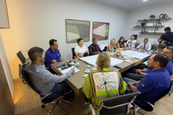 Câmara e Prefeitura debatem novo almoxarifado da Educação, anfiteatro municipal e preservação do Espaço Cora Coralina