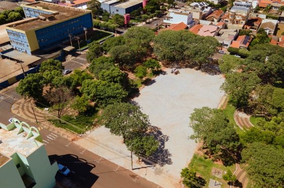 Revitalização da Praça Stella Maris avança com investimento de R$ 500 mil