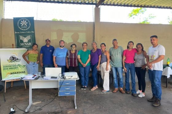 Produtores rurais de assentamentos de Andradina participam de curso para aprender a vender ao governo