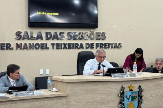 Câmara de Andradina aprova projetos sobre coleta de lixo, homenagem a pioneiro e regras para servidores