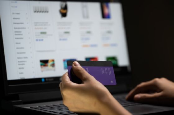 “Taxa das blusinhas” preservou 135 mil empregos e R$ 20 bi na economia brasileira, calcula CNI