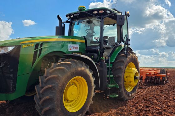 Em parceria estratégica, Tereos e Atvos lideram inovação com testes pioneiros de tratores autônomos na cultura de cana-de-açúcar no Brasil