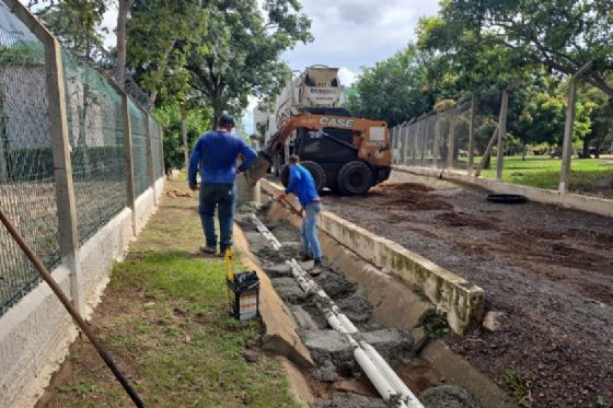 Via de acesso à marina do Balneário está sendo alargada e receberá pavimentação