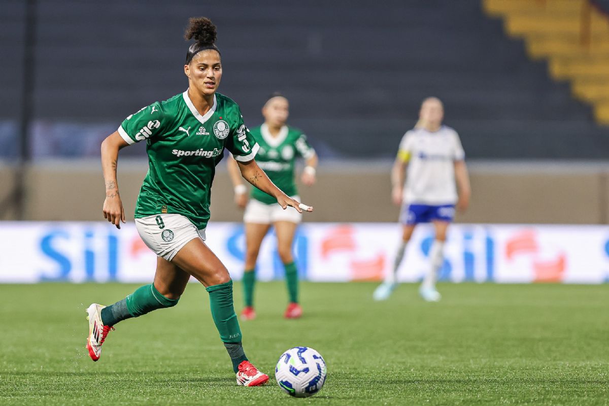 Flamengo x Palmeiras: onde assistir ao vivo pelas quartas de final do Brasileirão Feminino neste domingo (10) - Palmeiras Flamengo x Palmeiras: onde assistir ao vivo pelas quartas de final do Brasileirão Feminino neste domingo (10) - Palmeiras