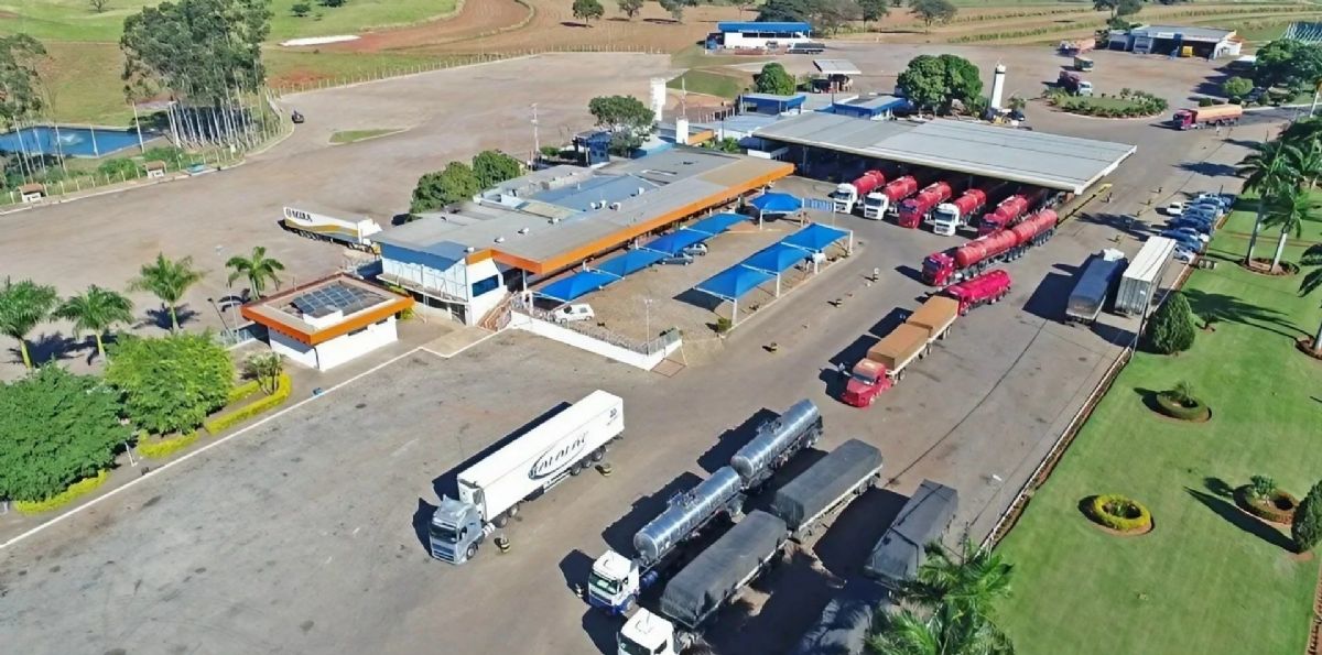 Restaurante Sertanejo abre vaga de atendente em Andradina - Posto Sertanejo