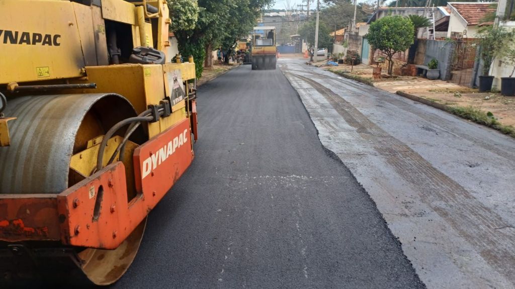 Araçatuba finaliza primeira etapa do recapeamento asfáltico na Zona Leste e anuncia novas fases para ampliar melhorias nos bairros - Prefeitura de Araçatuba conclui primeira etapa de recape na Zona Leste Araçatuba finaliza primeira etapa do recapeamento asfáltico na Zona Leste e anuncia novas fases para ampliar melhorias nos bairros - Prefeitura de Araçatuba conclui primeira etapa de recape na Zona Leste