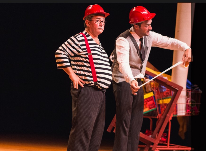 Sesc Birigui leva espetáculo e oficina circense à praça do bairro Paraíso neste domingo