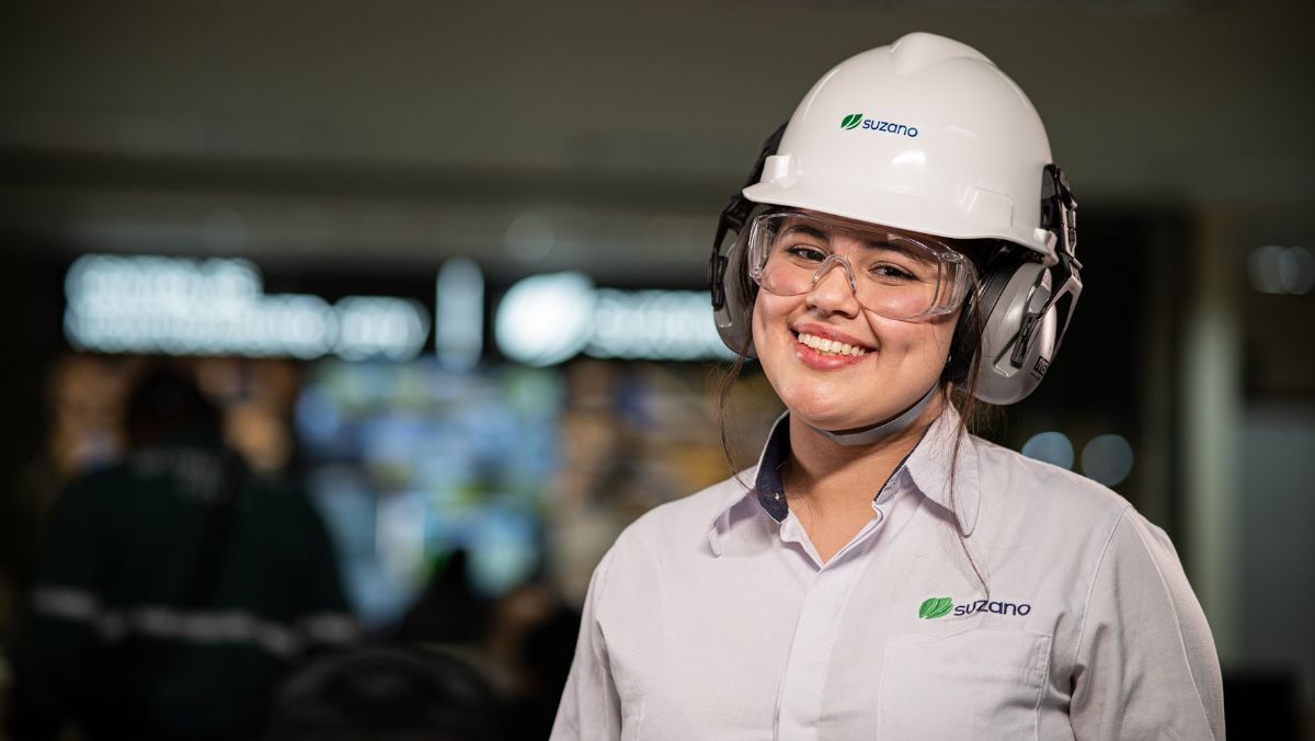 Suzano oferece 20 vagas para inclusão de jovens na carreira de manutenção em Três Lagoas (MS) - Suzano abre vagas para Programa de Aprendizagem em Manutenção de Máquinas Florestais em Três Lagoas Suzano oferece 20 vagas para inclusão de jovens na carreira de manutenção em Três Lagoas (MS) - Suzano abre vagas para Programa de Aprendizagem em Manutenção de Máquinas Florestais em Três Lagoas