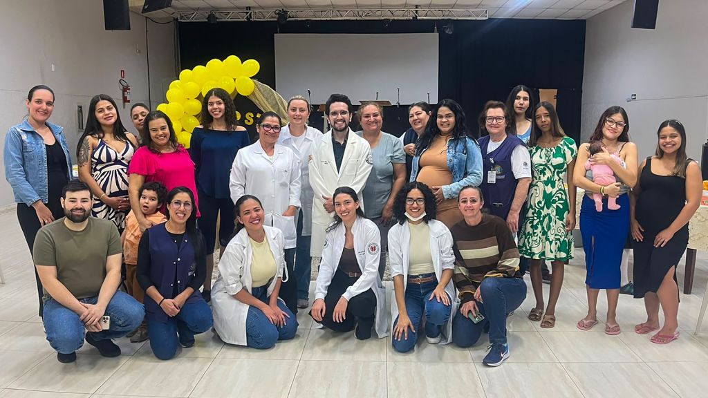 Agosto Dourado: UBSs de Araçatuba promovem encontros de gestantes para incentivar o aleitamento materno - Unidades Básicas de Saúde de Araçatuba promovem encontros com gestantes sobre aleitamento materno