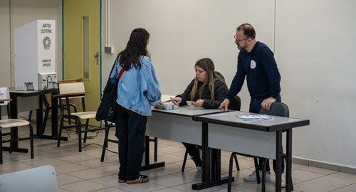 Voto obrigatório e voto facultativo: saiba o que diz a Constituição e quais as consequências de não votar - Voto obrigatorio e voto facultativo Voto obrigatório e voto facultativo: saiba o que diz a Constituição e quais as consequências de não votar - Voto obrigatorio e voto facultativo